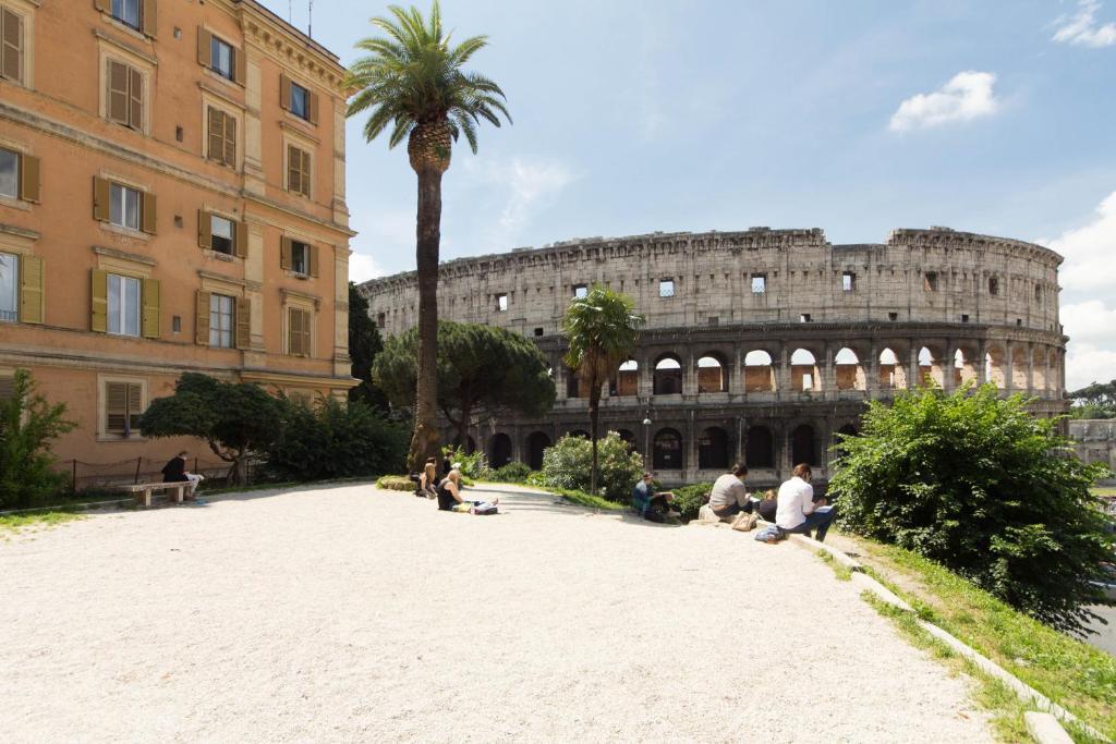 B&B Colosseo Panoramic Rooms Ρώμη Εξωτερικό φωτογραφία