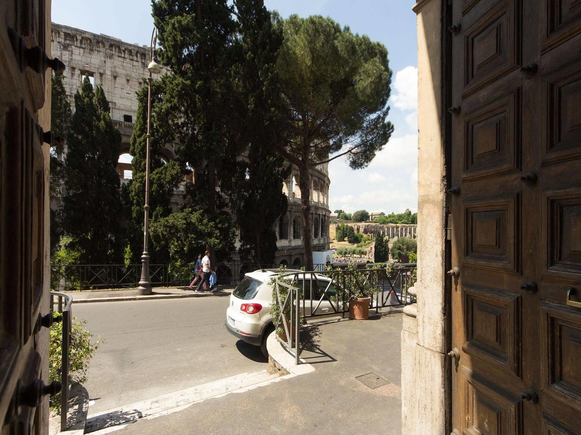 B&B Colosseo Panoramic Rooms Ρώμη Εξωτερικό φωτογραφία