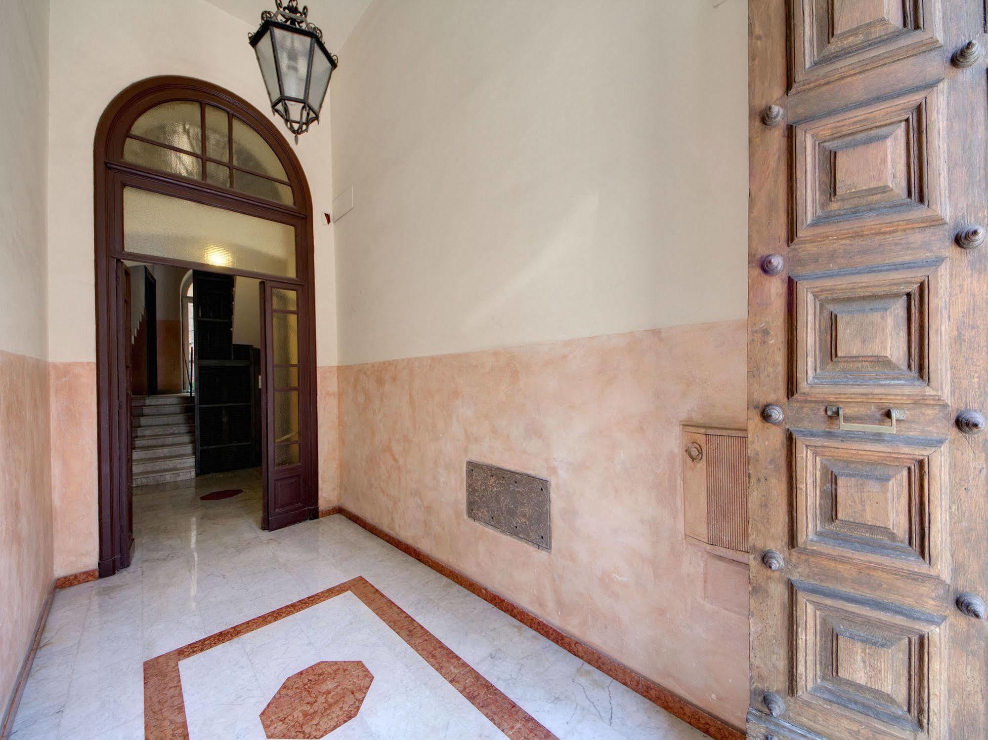 B&B Colosseo Panoramic Rooms Ρώμη Εξωτερικό φωτογραφία