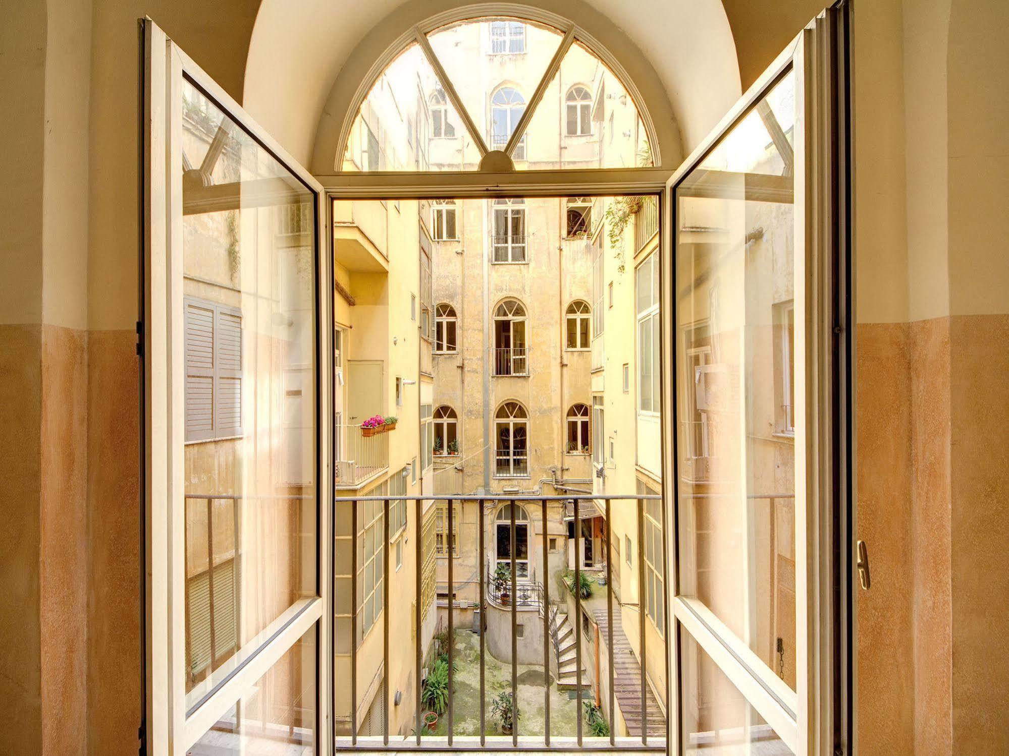 B&B Colosseo Panoramic Rooms Ρώμη Εξωτερικό φωτογραφία